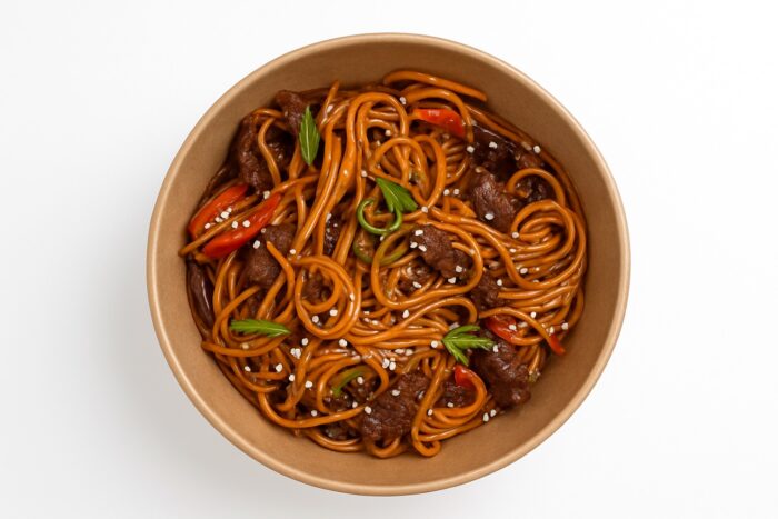 Spaghetti beef thaï